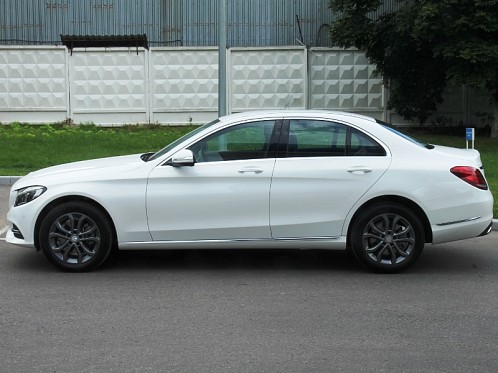 -mercedes-cclass-w205_191